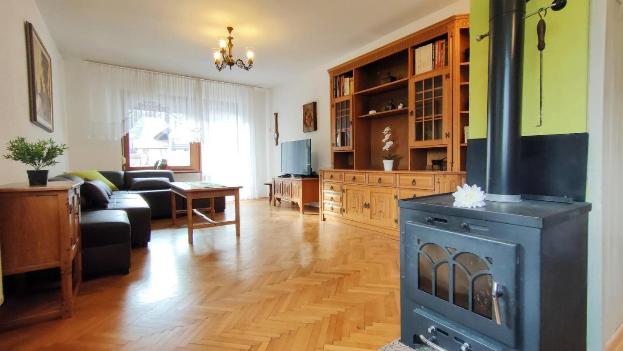 Apartmaji Dora Mojstrana Buitenkant foto