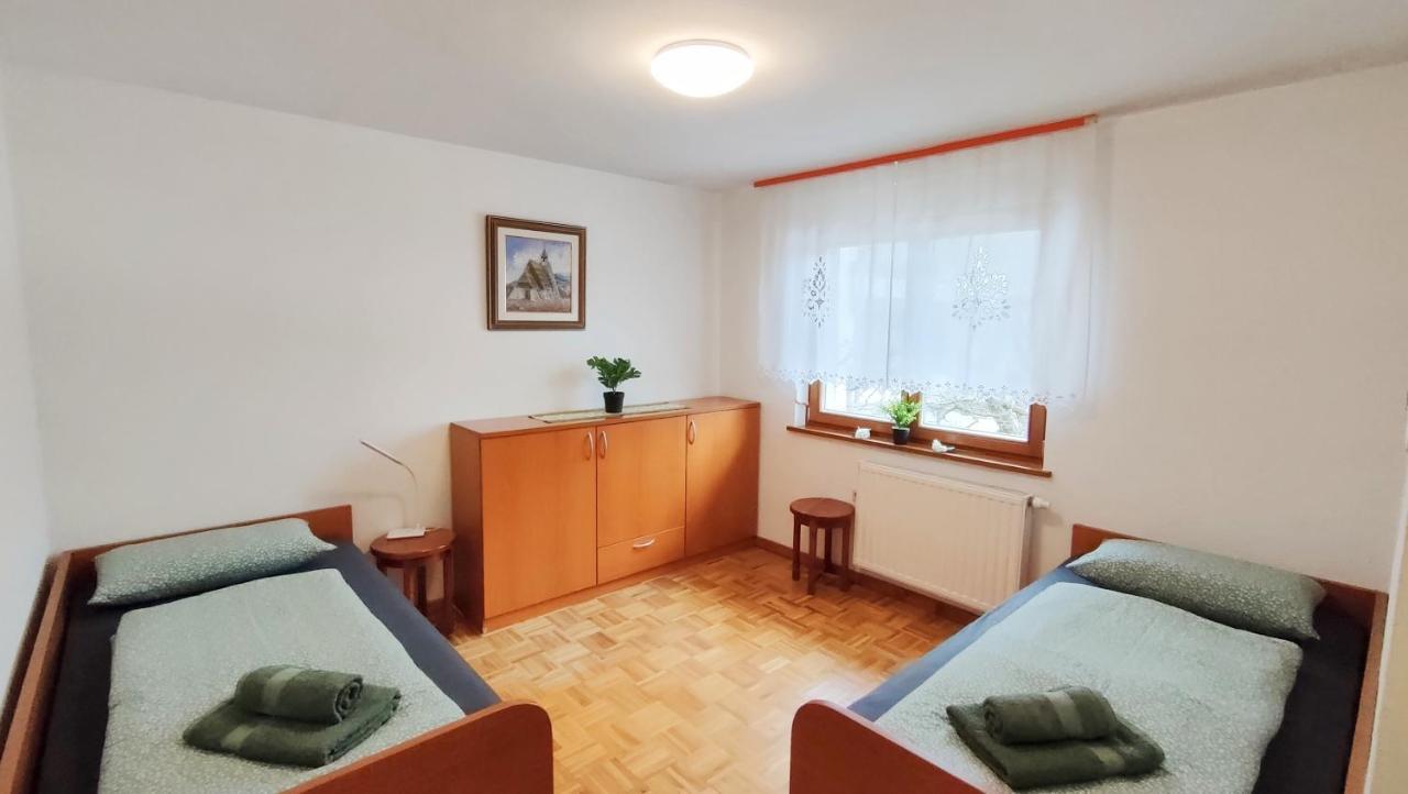 Apartmaji Dora Mojstrana Buitenkant foto