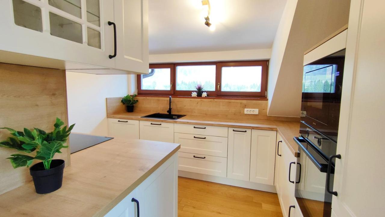 Apartmaji Dora Mojstrana Buitenkant foto