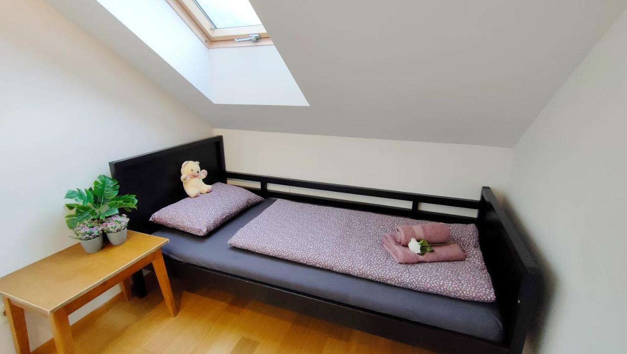 Apartmaji Dora Mojstrana Buitenkant foto