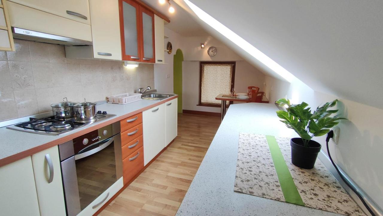 Apartmaji Dora Mojstrana Buitenkant foto